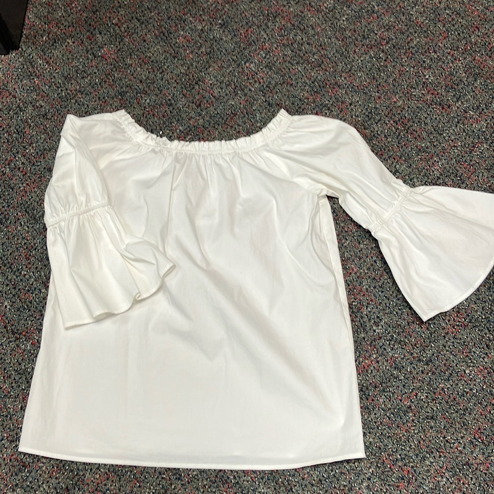 Elegant White Off-Shoulder Women's Top